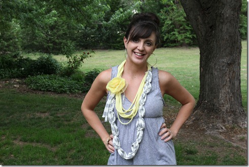 T-Shirt Scarves: The Perfect Gift! (2/6)